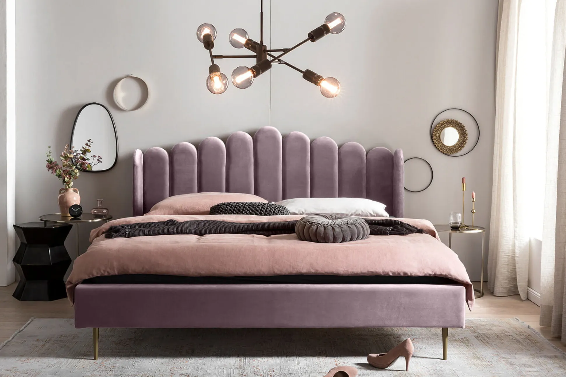 Bed Kendall Roze 140x200cm