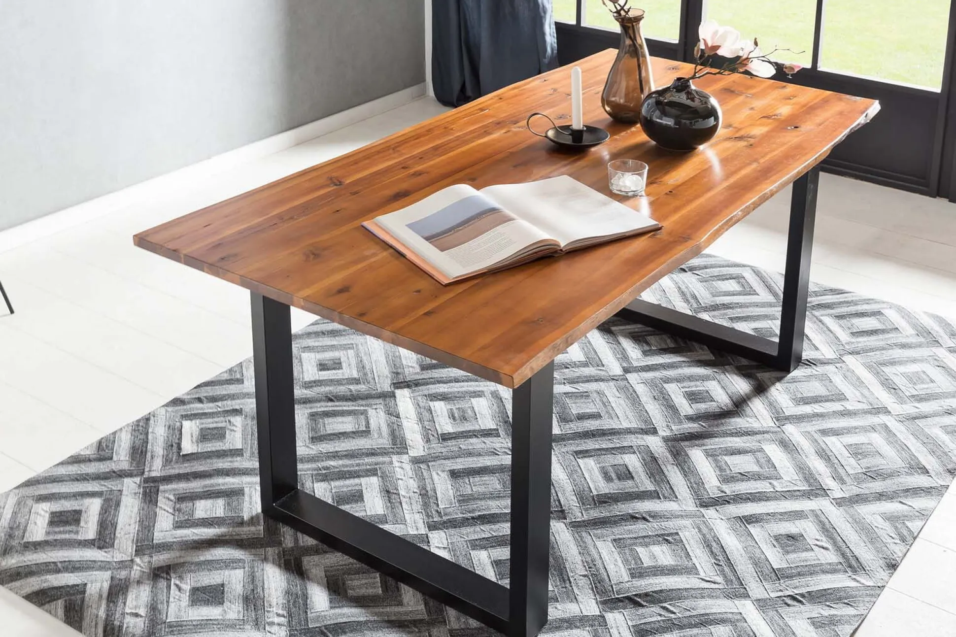 Eettafel Sven Acaciahout 120 cm